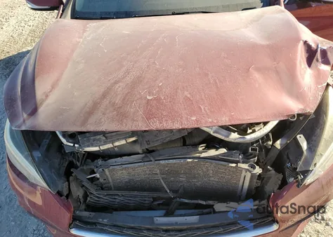 2017 Infiniti Qx30 Base z USA, uszkodzony, nr VIN SJKCH5CP4HA031833